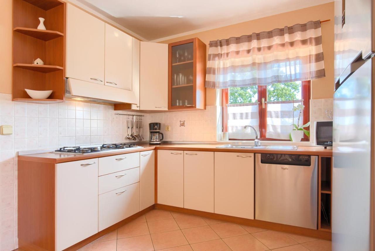 Appartman Rozana Barban Exterior foto