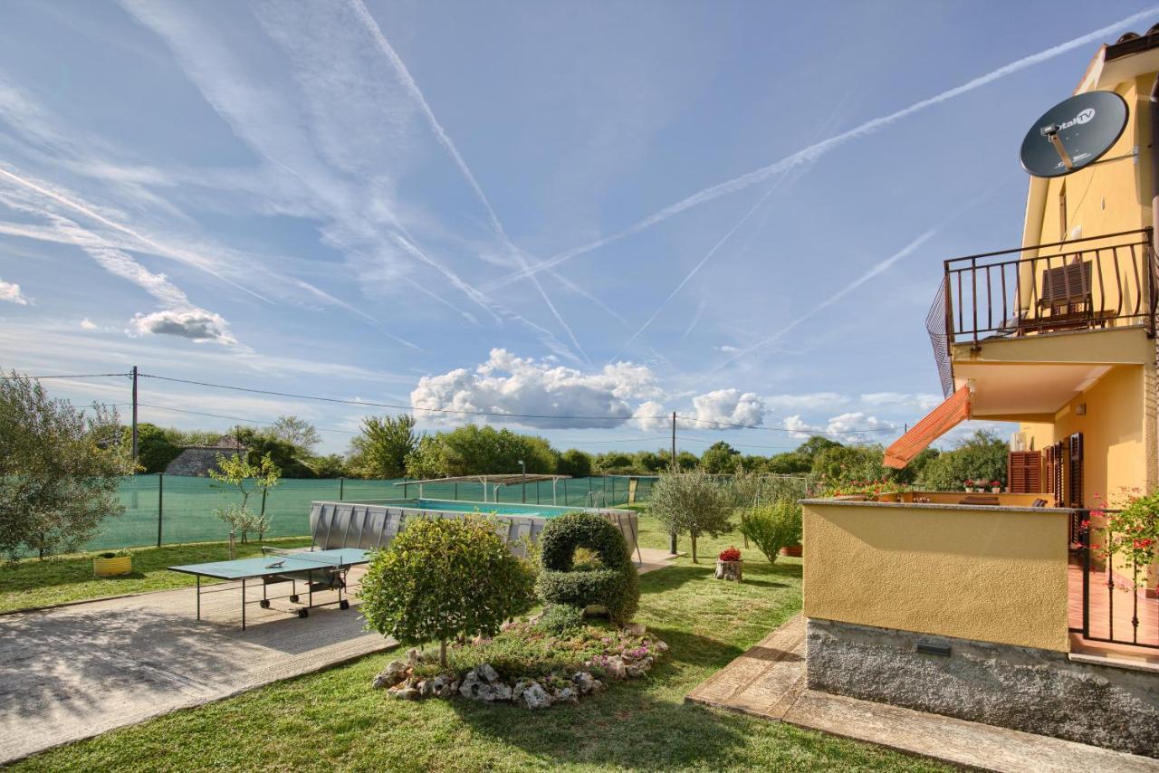 Appartman Rozana Barban Exterior foto
